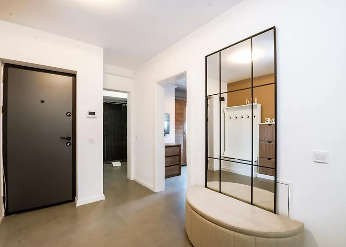 Διαμέρισμα 30 *